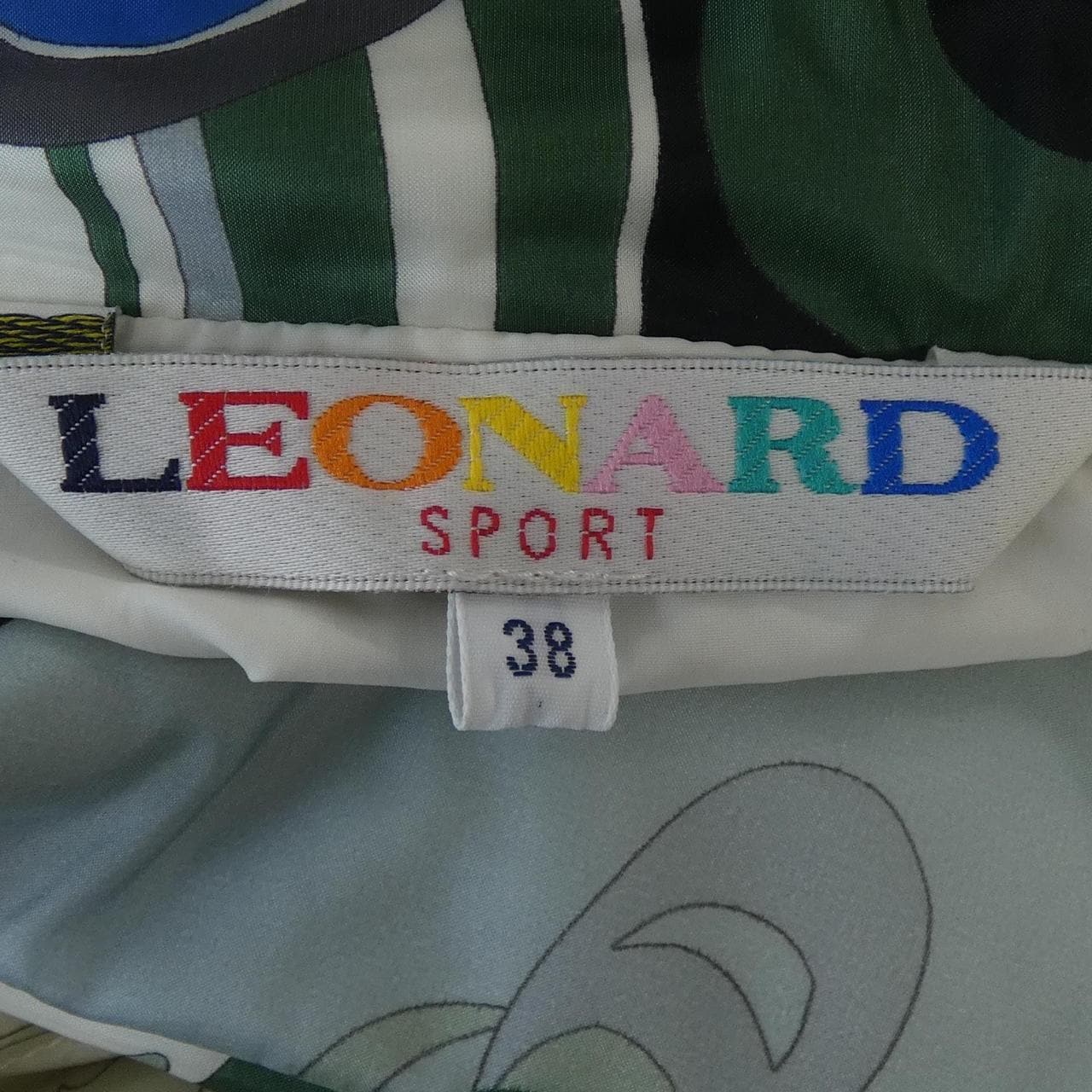 レオナールスポーツ LEONARD SPORT ダウンコート