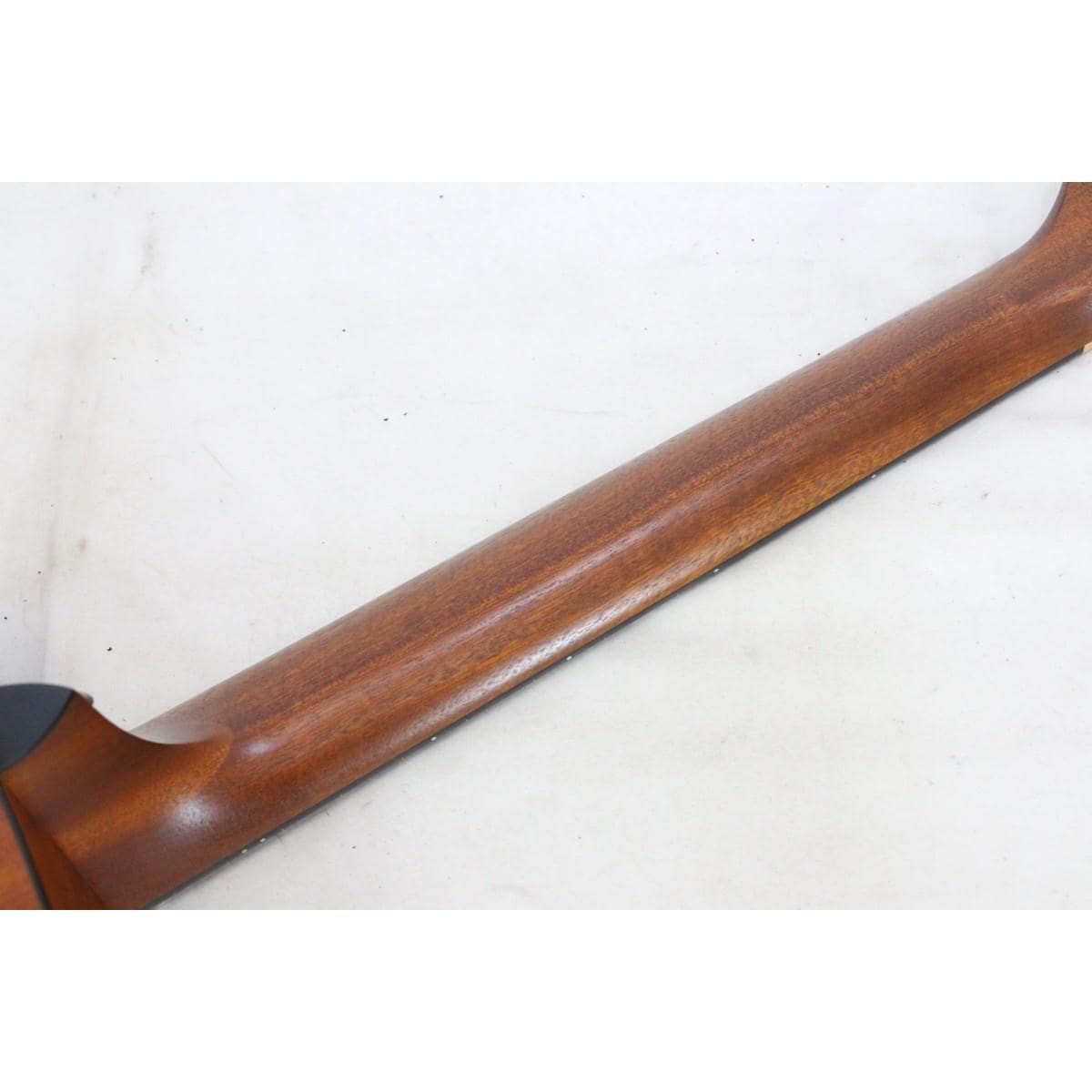 ＴＡＹＬＯＲ　　１１０Ｅ