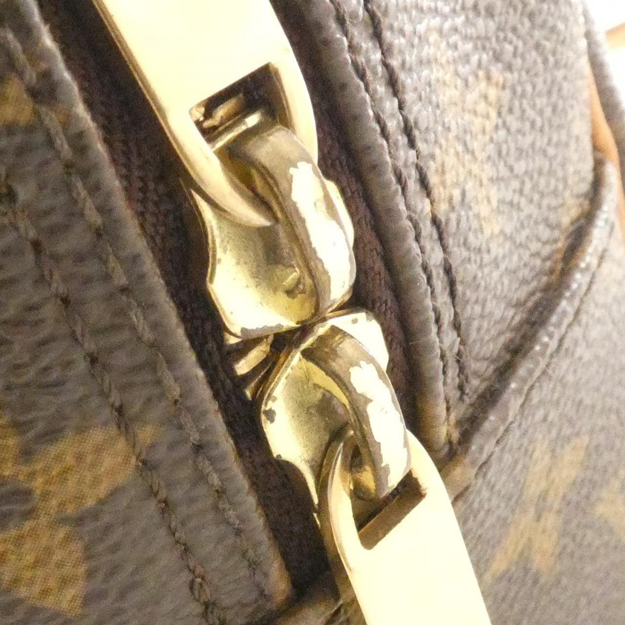 ルイヴィトン モノグラム シテ MM M51182 ショルダーバッグ