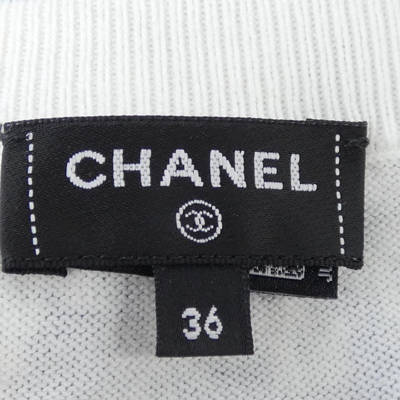 シャネル CHANEL LOOK23 P77924K11270 Tシャツ