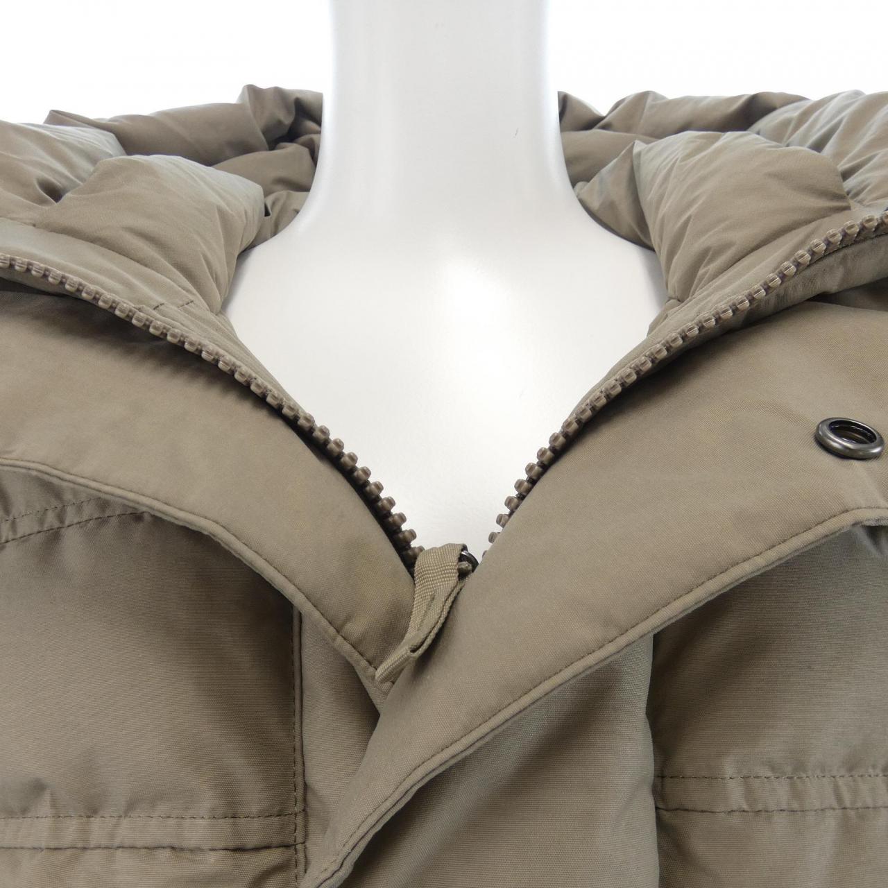 ザノースフェイス THE NORTH FACE ND92564 ダウンジャケット