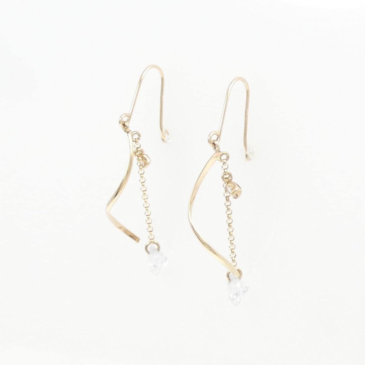 K10YG キュービック ピアス