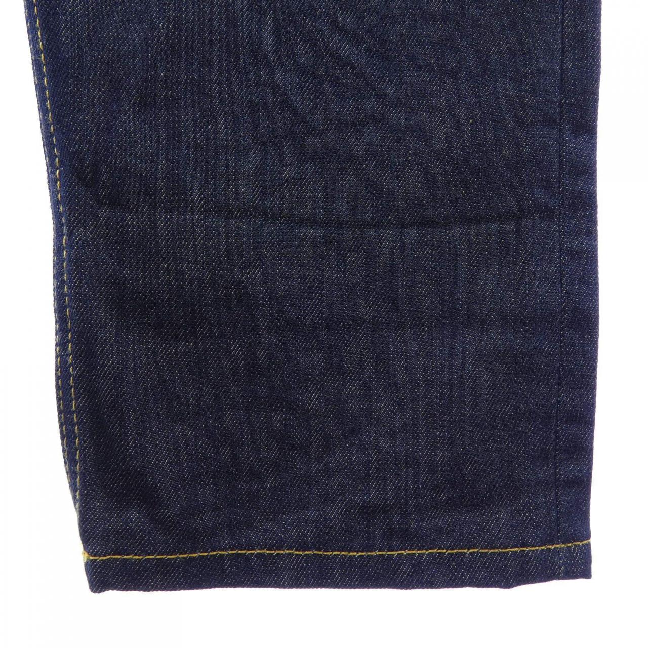 ディーゼル DIESEL ジーンズ