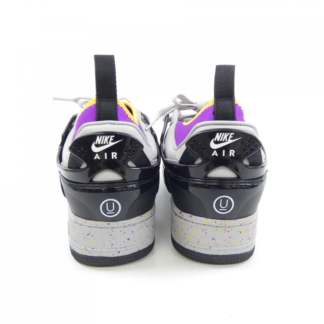 ナイキ NIKE スニーカー