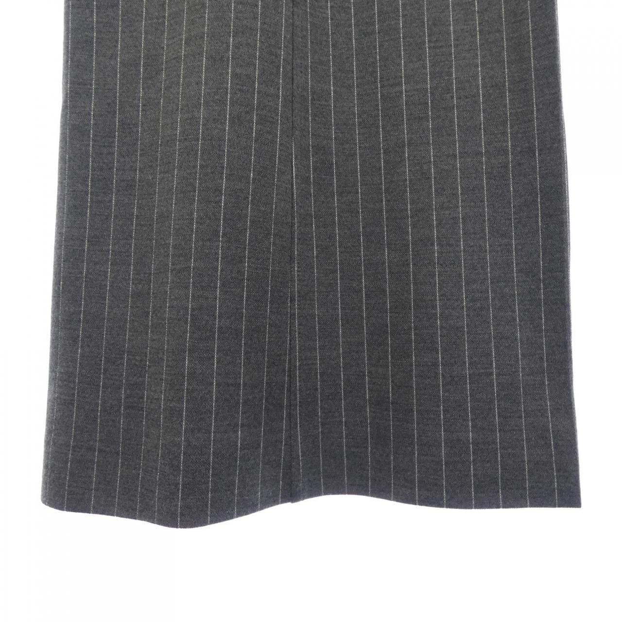 マックスマーラ Max Mara パンツ