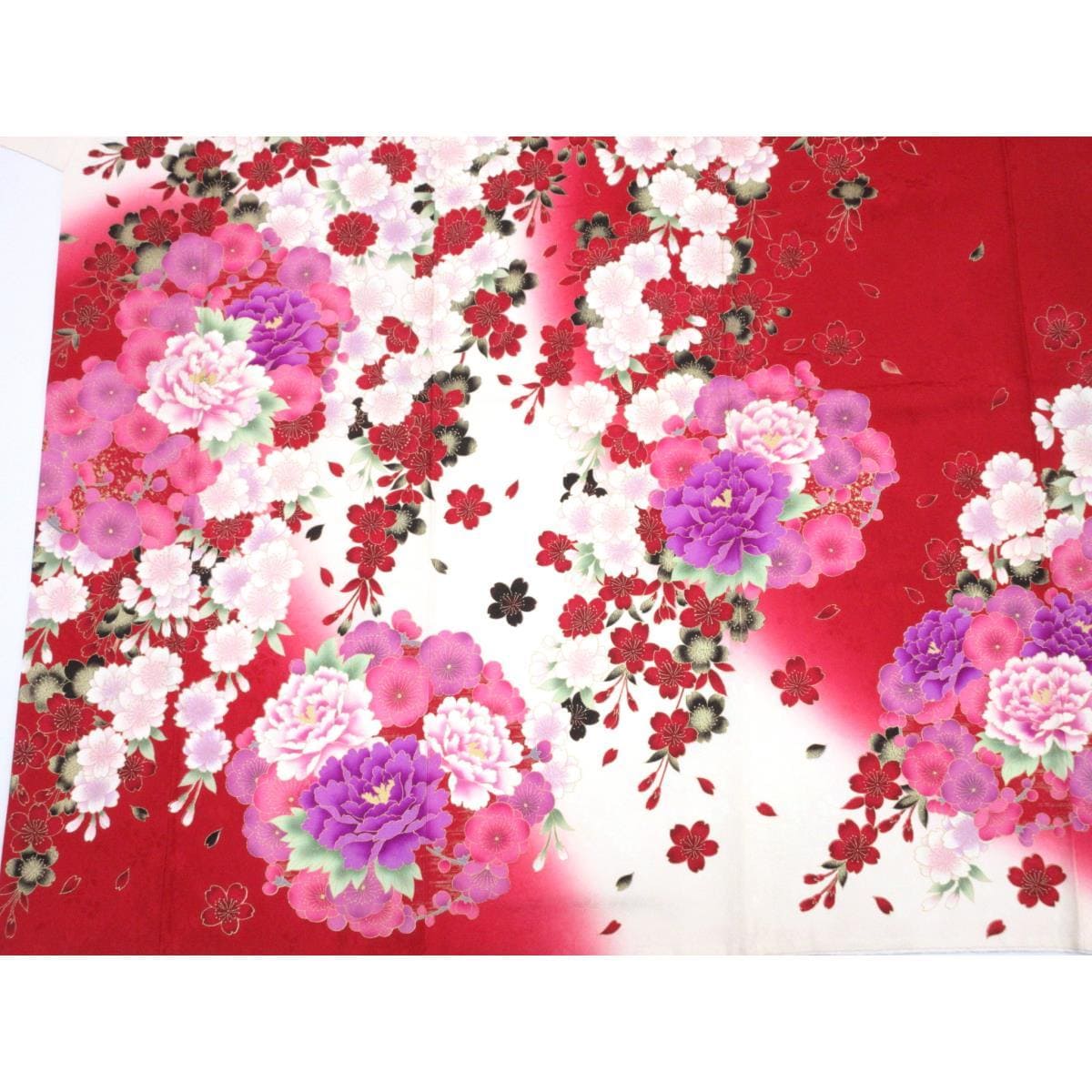 振袖　友禅金彩加工　刺繍入りボカシ染