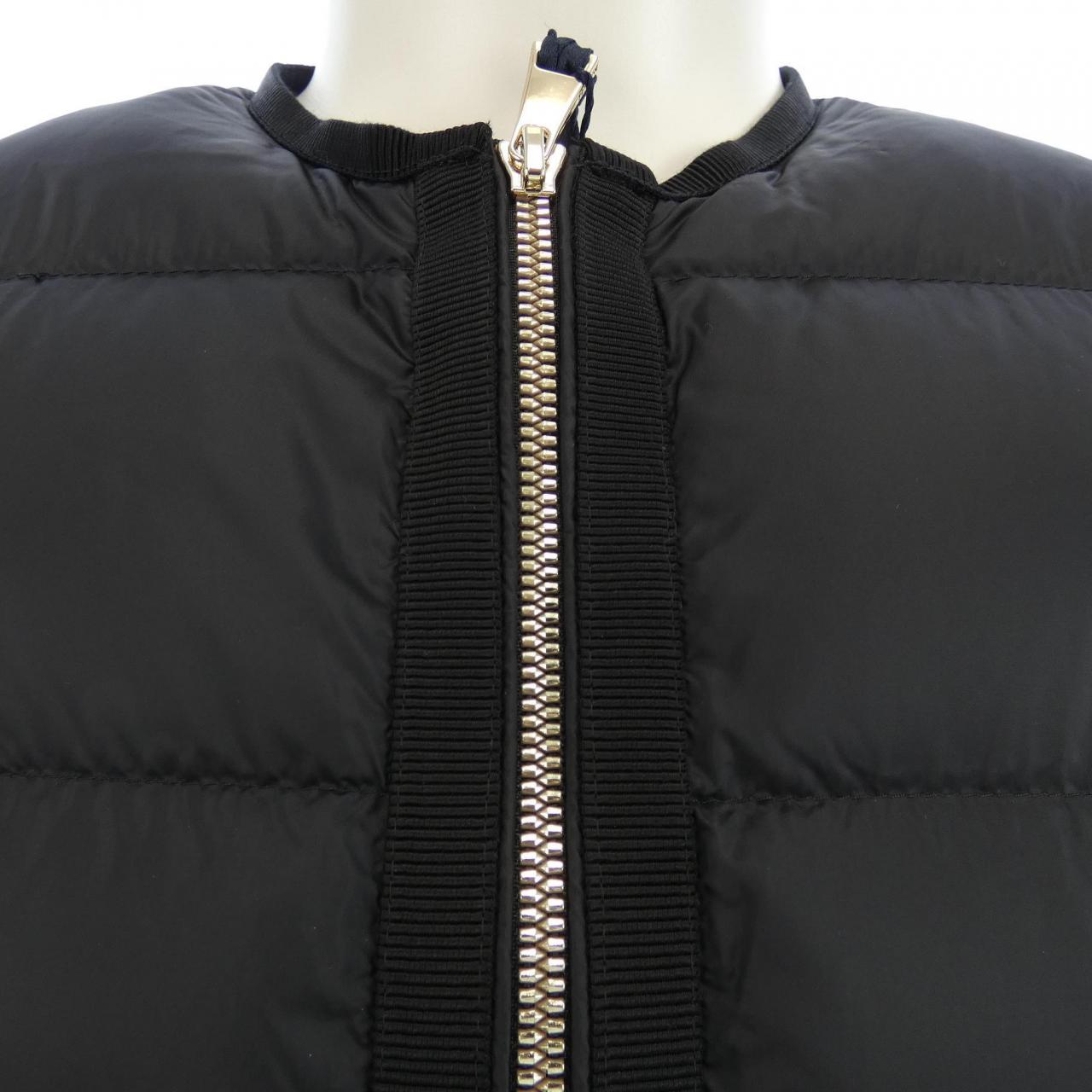 [BRAND NEW] MONCLER moncler down jackets