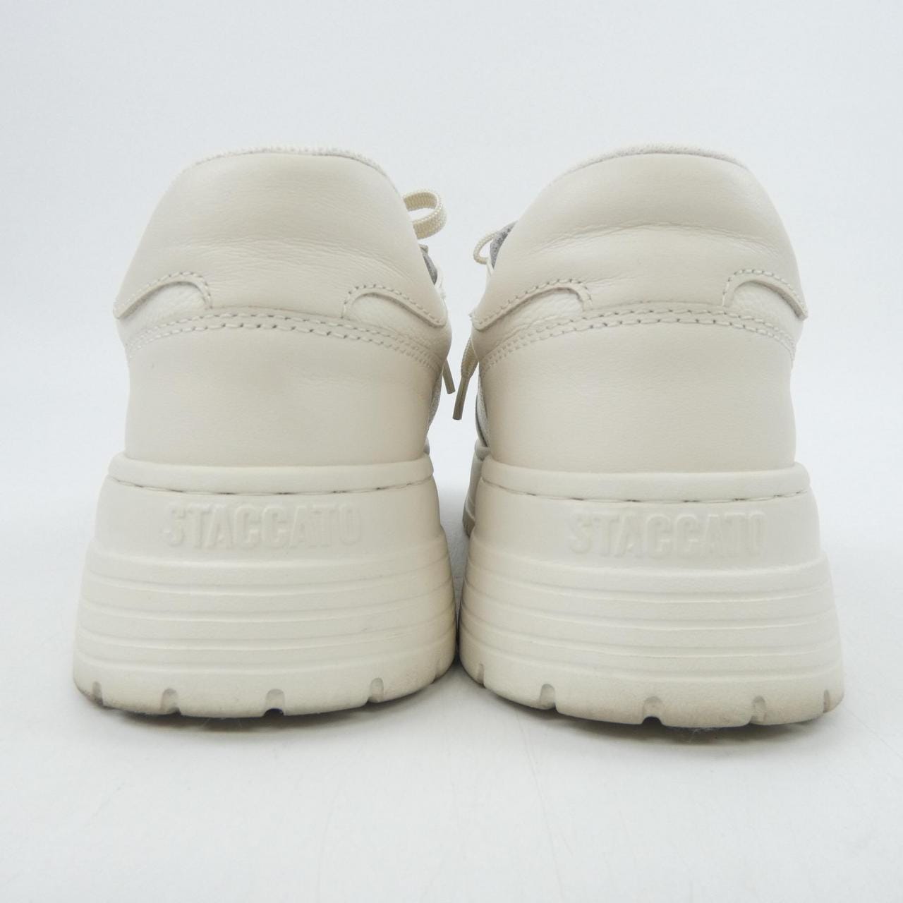 スタッカート STACCATO スニーカー
