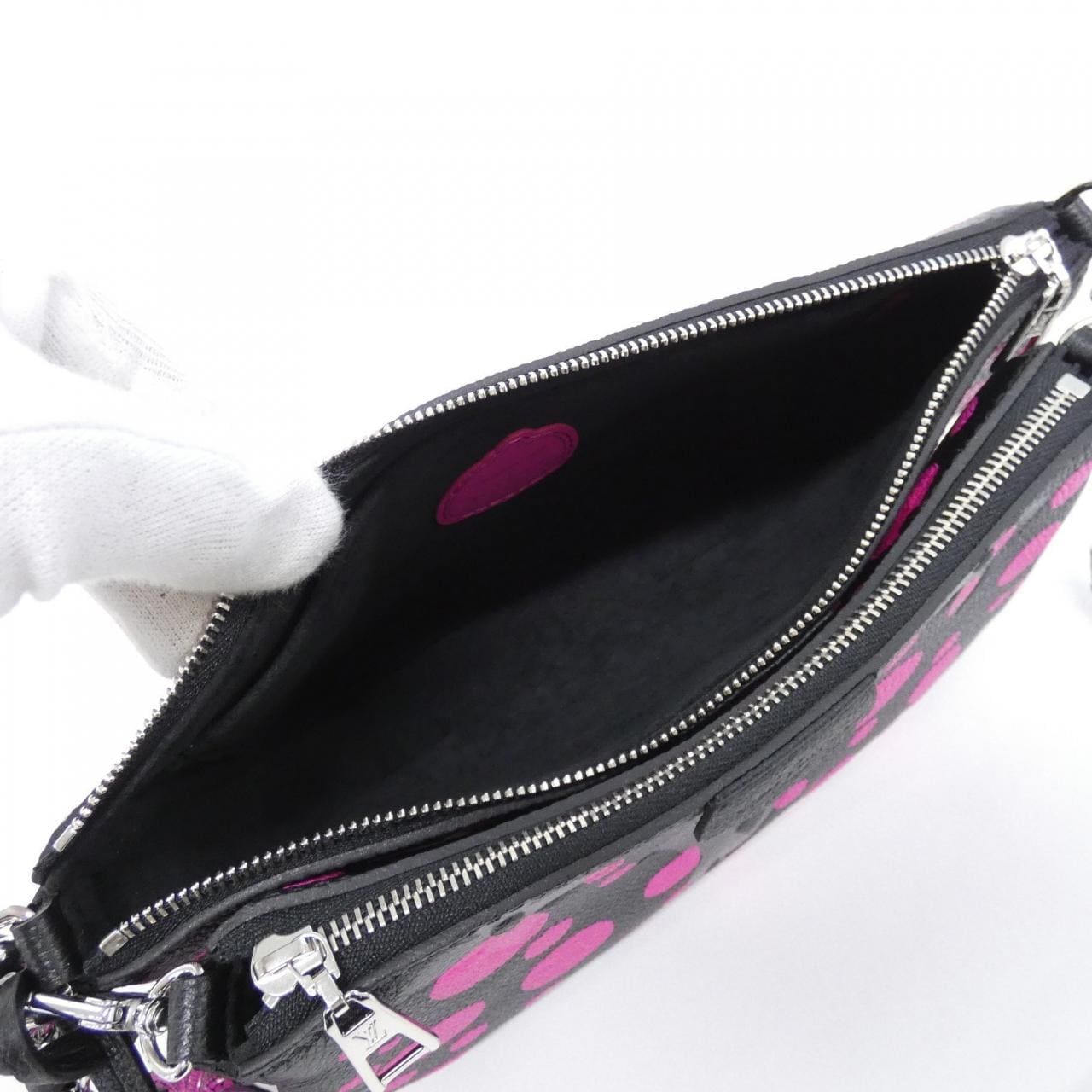 ルイヴィトン モノグラム アンプラント(LV X YK) ミュルティ ポシェット アクセソワール M46421 ショルダーバッグ