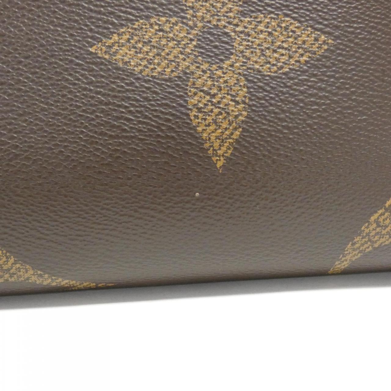 LOUIS VUITTON Monogram Giant On the Go MM M45321 Bag