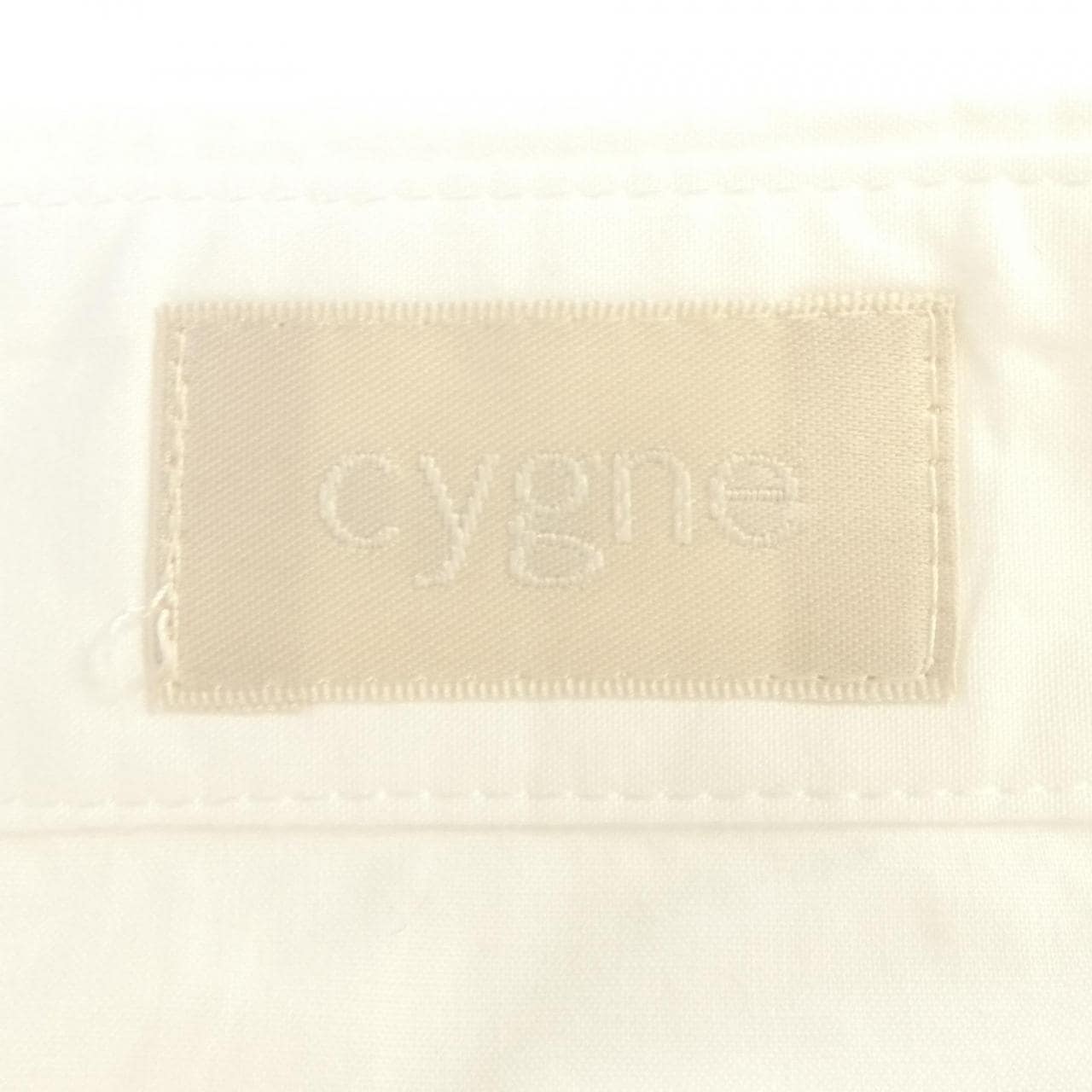 シーニュ Cygne シャツ