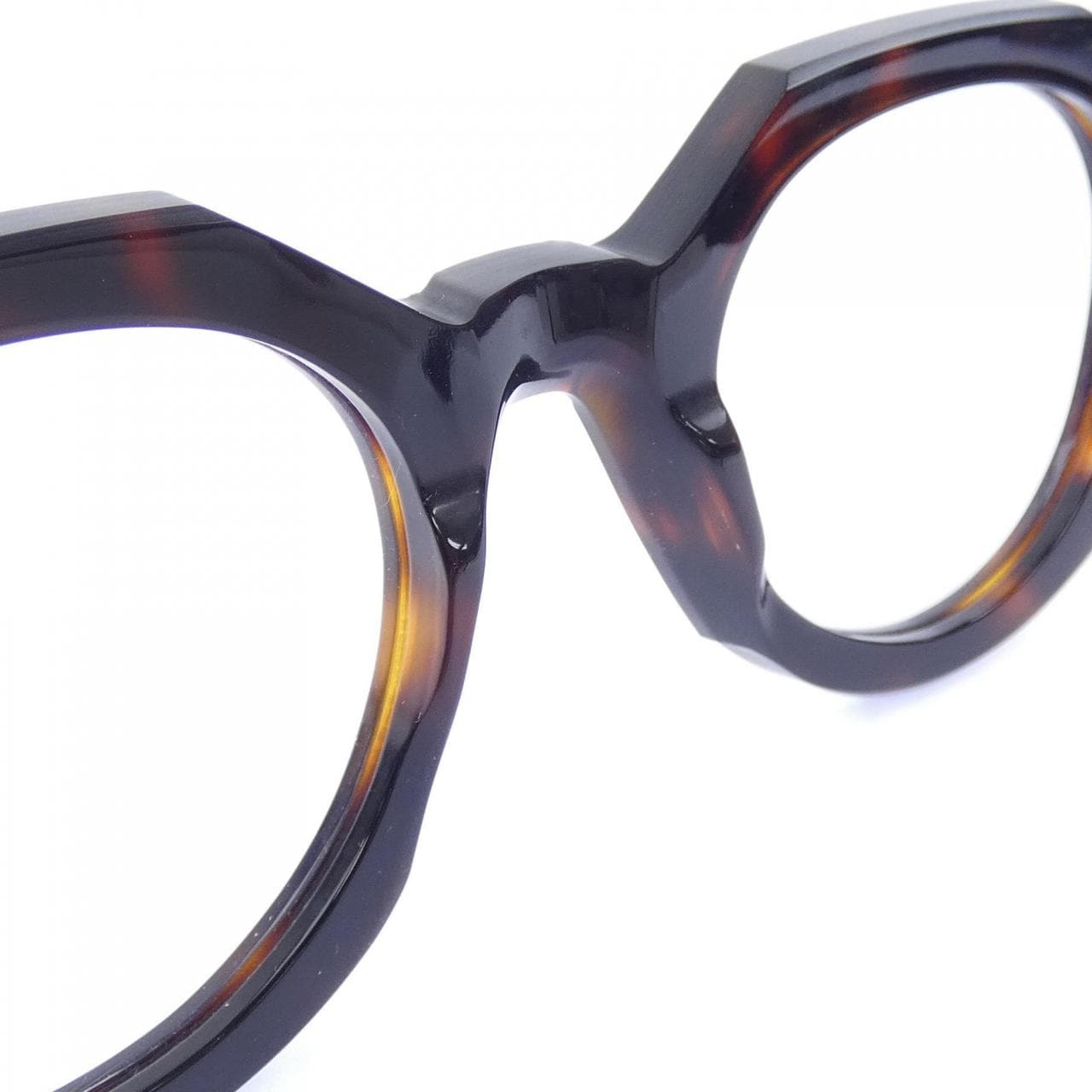 AHLEM MARCADET / CLASSIC TURTLE EYEWEAR