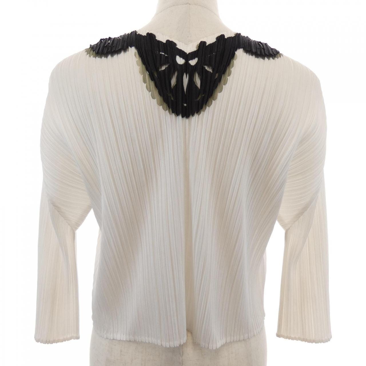 プリーツプリーズ PLEATS PLEASE 2011　カッティングレース PP13-J0615  7566075 カーディガン