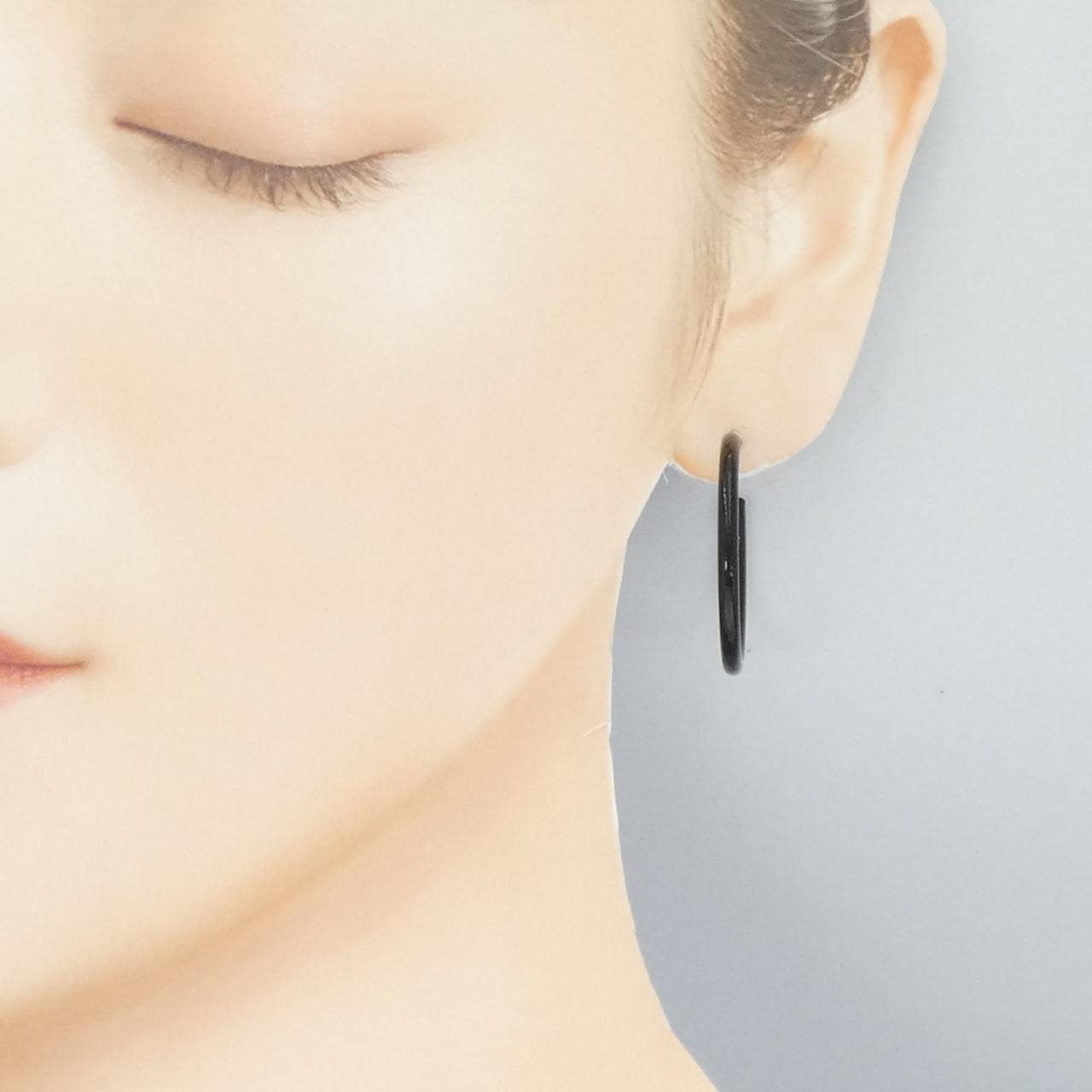 【新品】K18YG オニキス ピアス