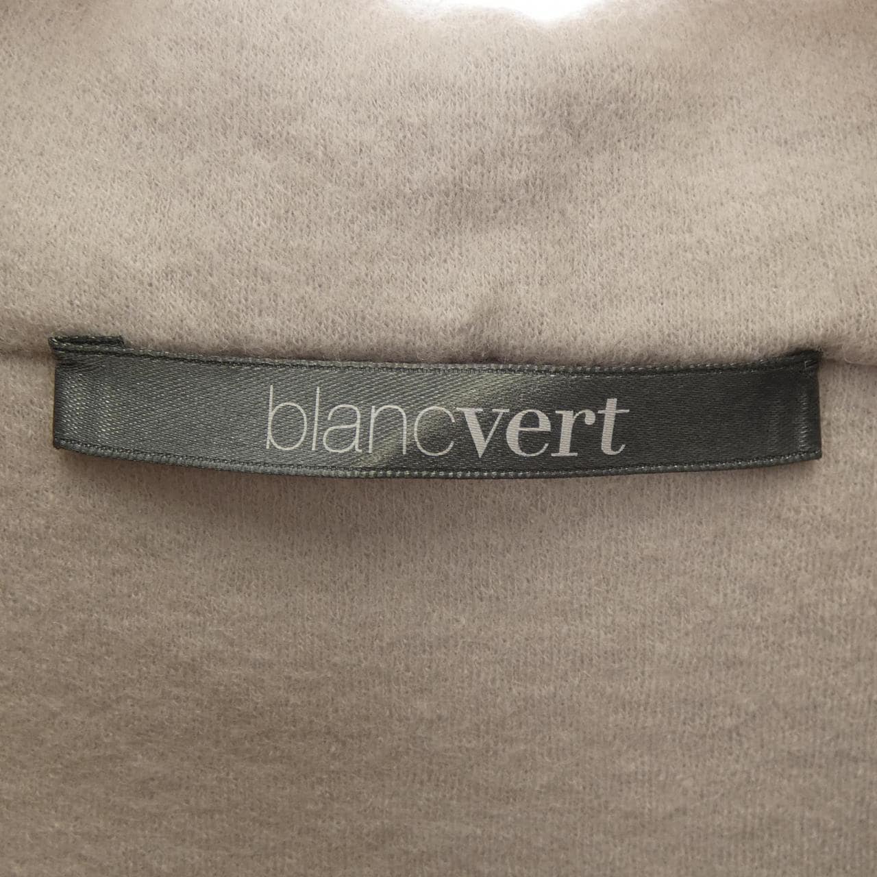 ブランベール blancvert パーカー