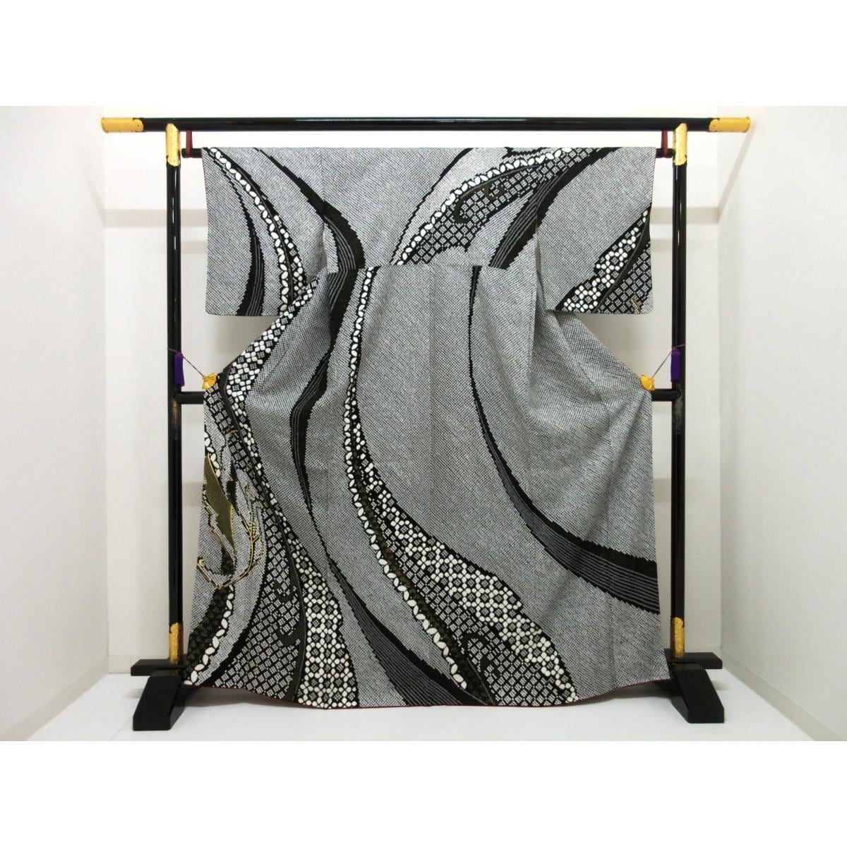 訪問着　総絞り　金彩加工