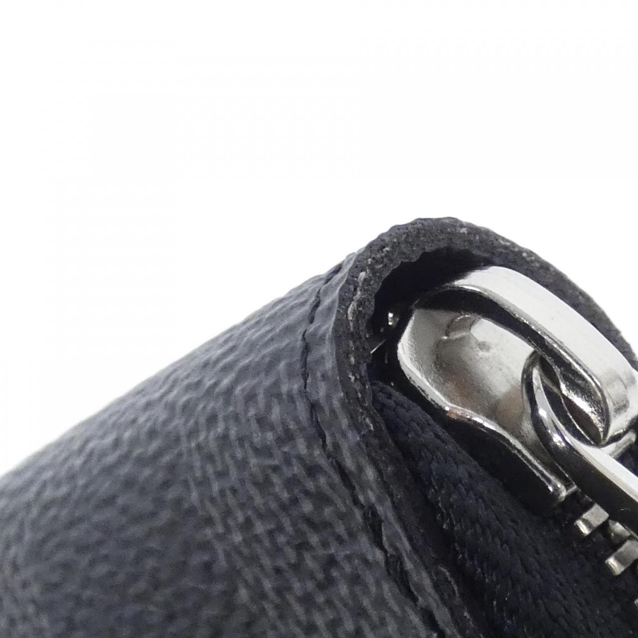 ルイヴィトン ダミエ グラフィット ジッピー オーガナイザー N63077 財布