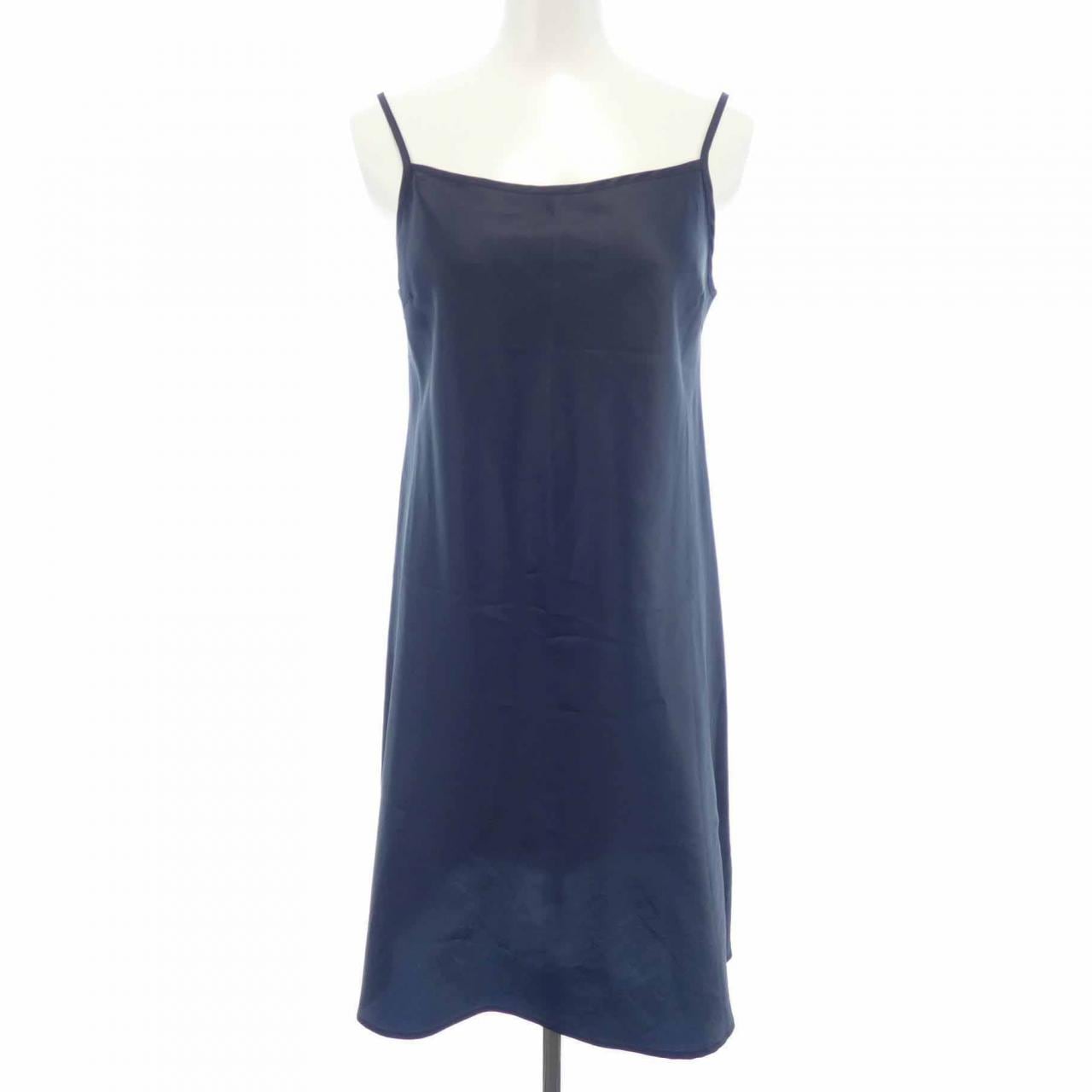 ブルーレーベルクレストブリッジ BLUE LABEL CRESTBRIDGE 55J21-380-29 ワンピース