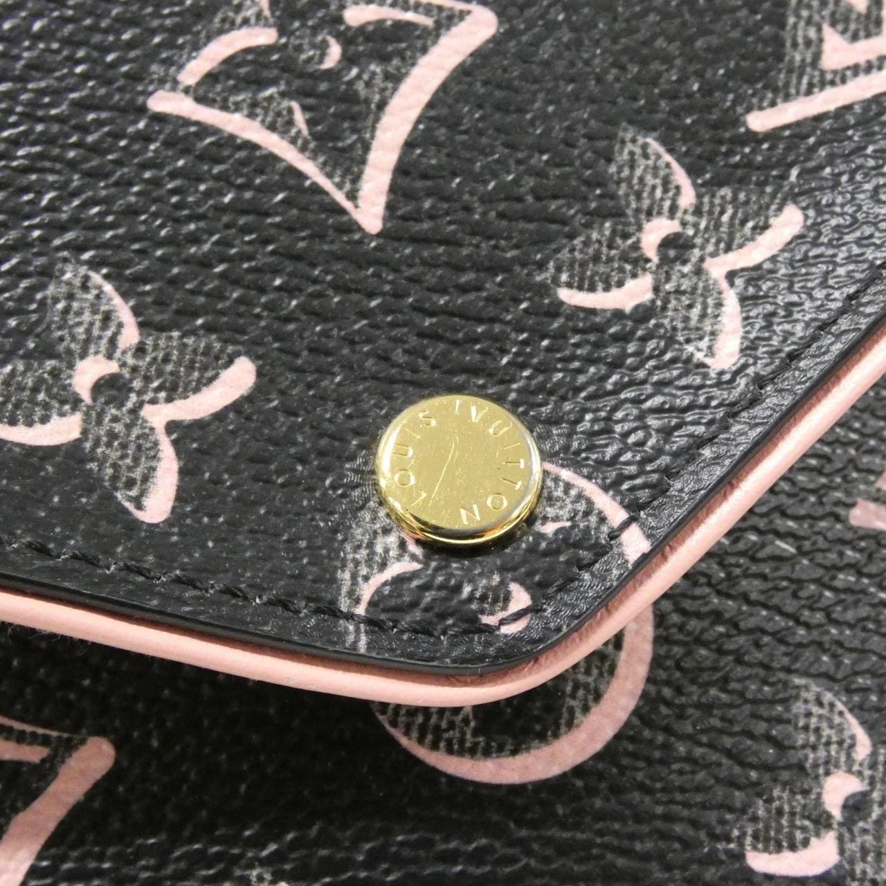ルイヴィトン フォール フォー ユー ミュルティ ポシェット フェリシー M81471 ショルダーバッグ