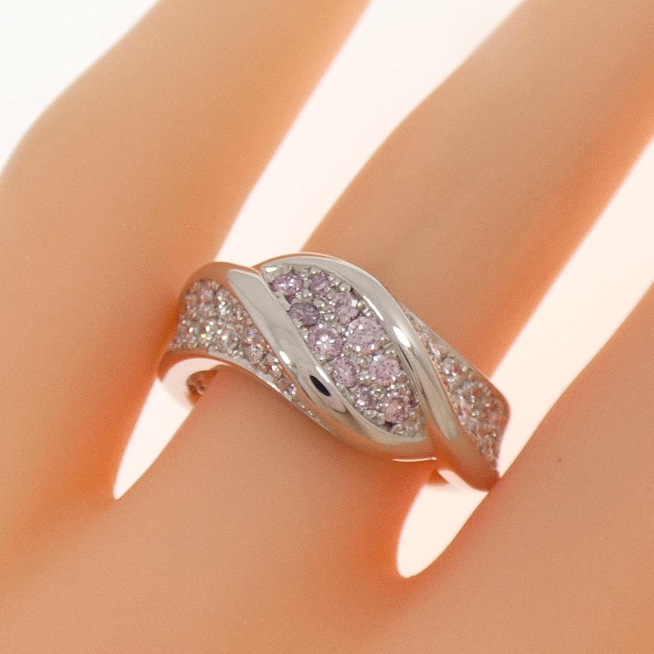 PT900 ピンクダイヤモンド リング 0.21CT