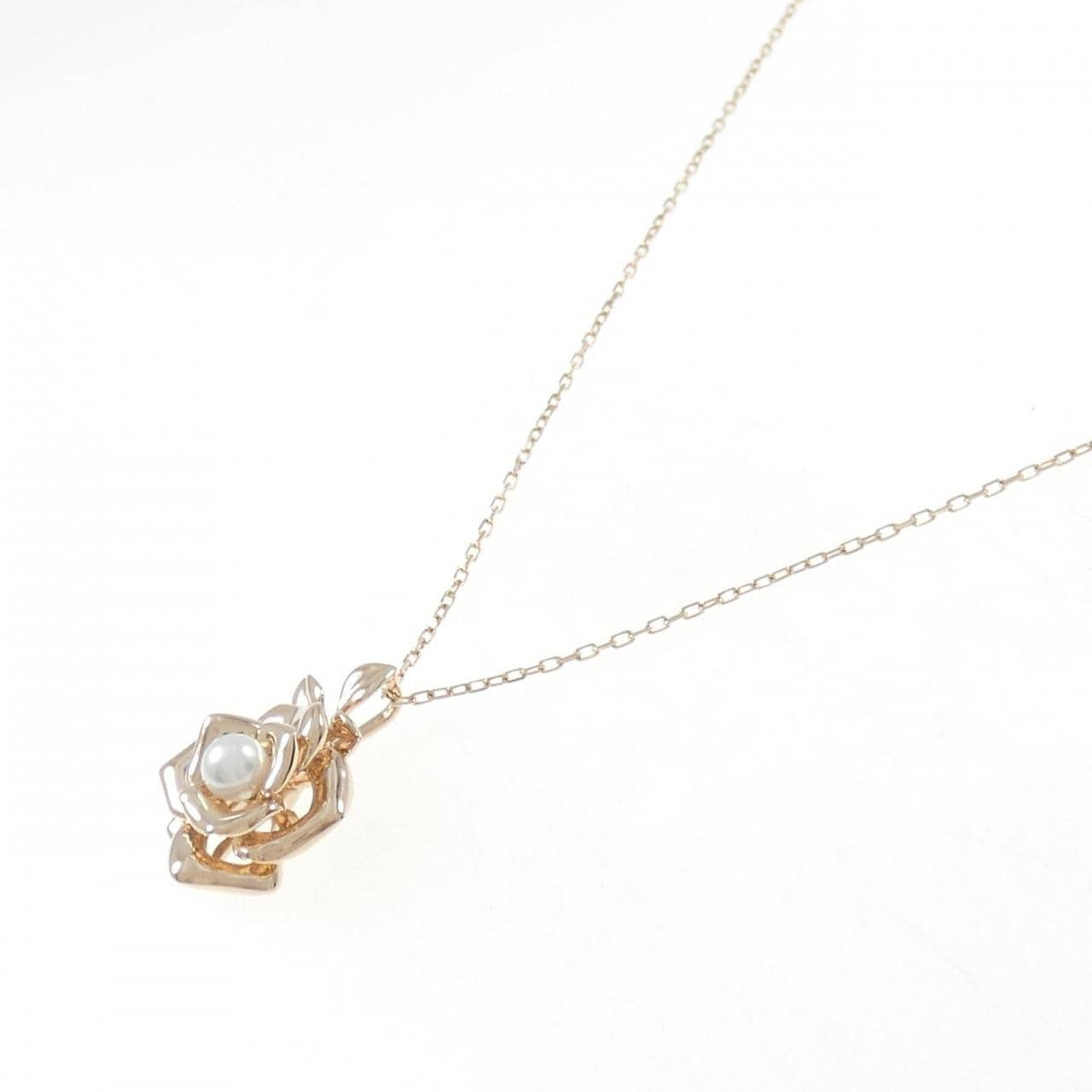 MIKIMOTO Akoya pearl necklace