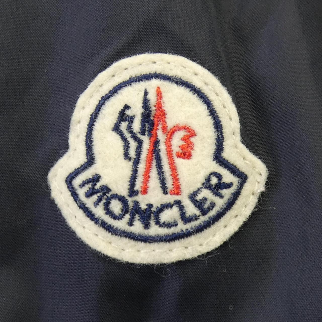 モンクレール MONCLER 68352 SERAN ジャケット