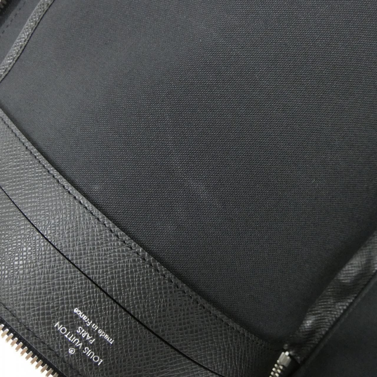 ルイヴィトン タイガ ウラジミール M32612 バッグ