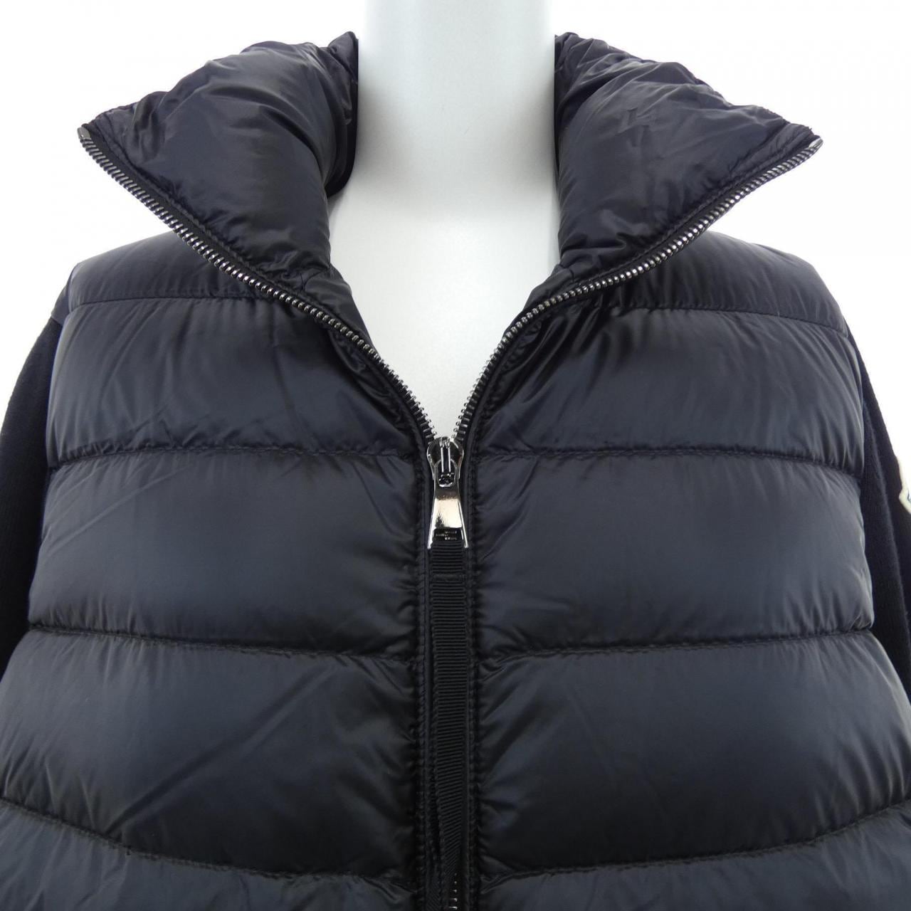 モンクレール MONCLER 20939B00031 ダウンジャケット