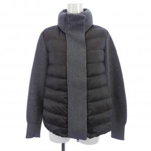 モンクレール MONCLER ダウンジャケット