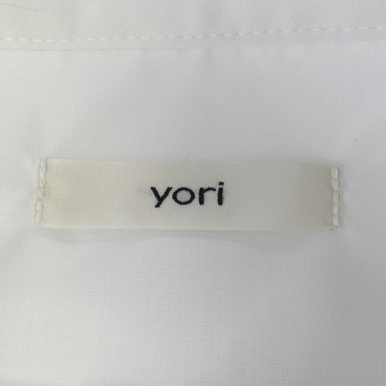 ヨリ yori シャツ