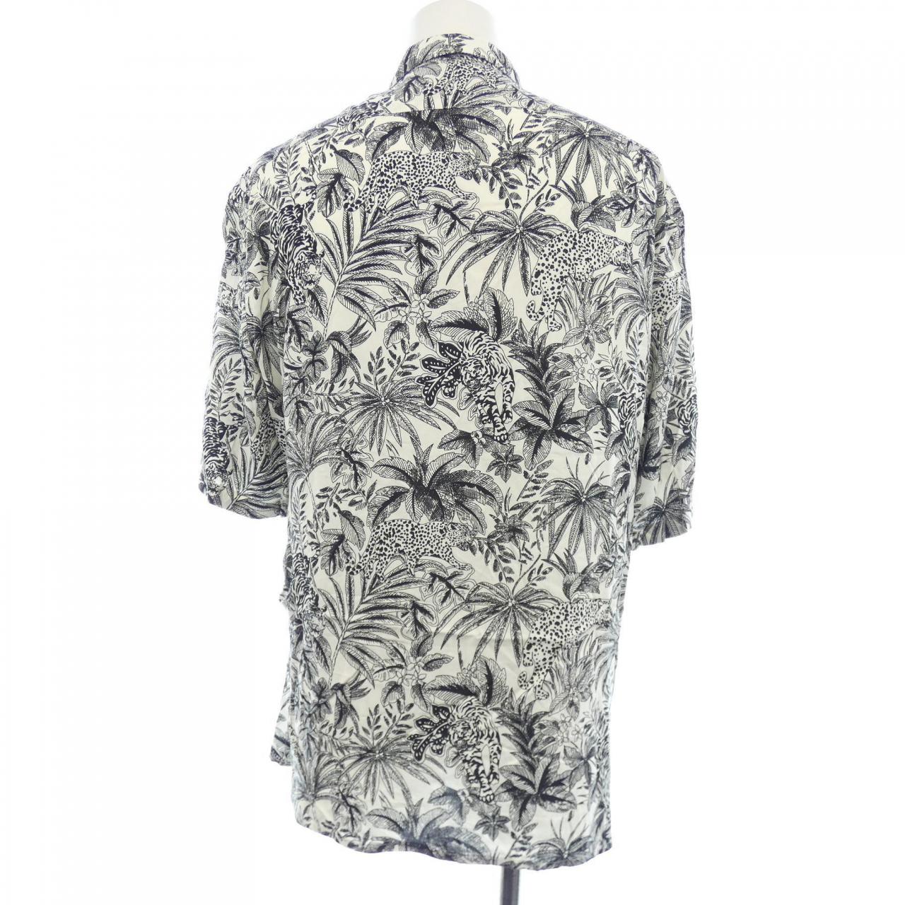 サンローラン SAINT LAURENT 601070 Y2C23 S／Sシャツ