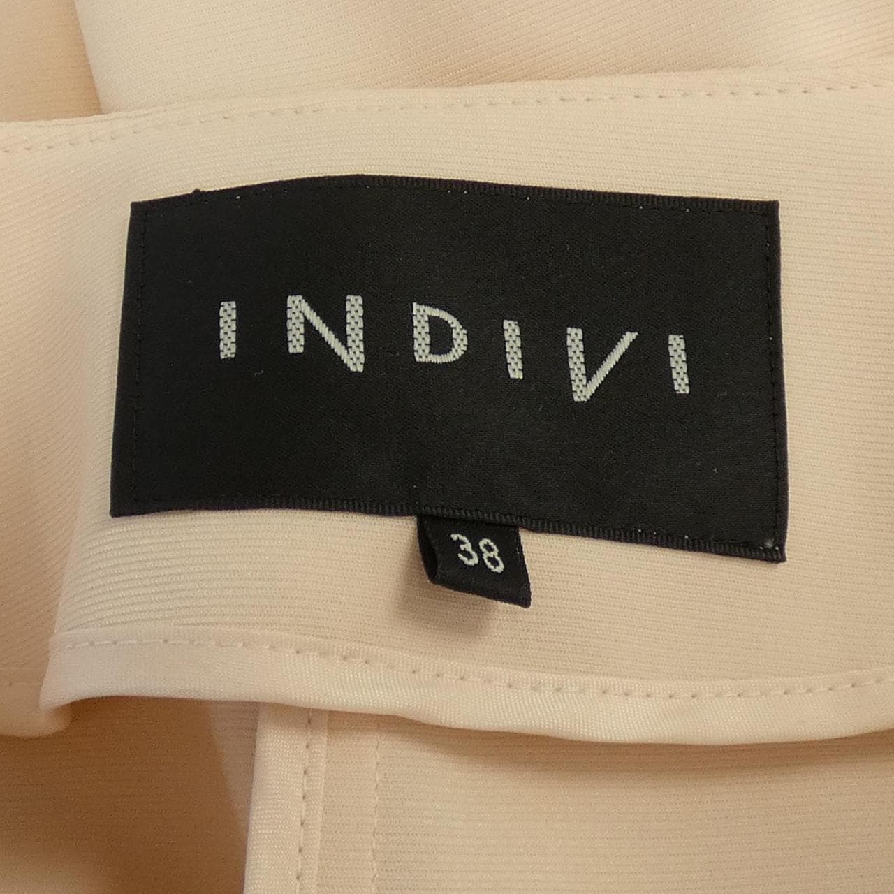 インディヴィ INDIVI コート