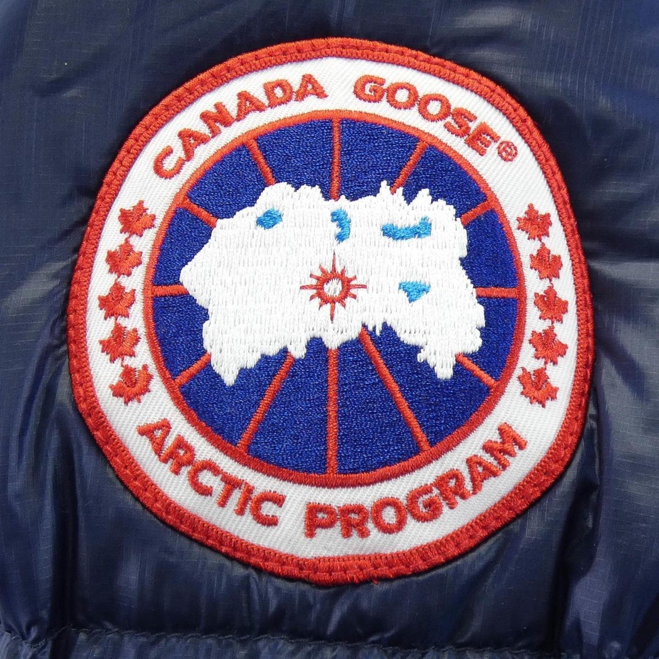 カナダグース CANADA GOOSE 2252M CROFTON クロフトン ダウンジャケット