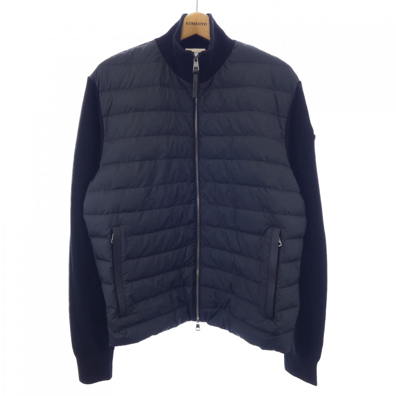 モンクレール MONCLER ダウンジャケット