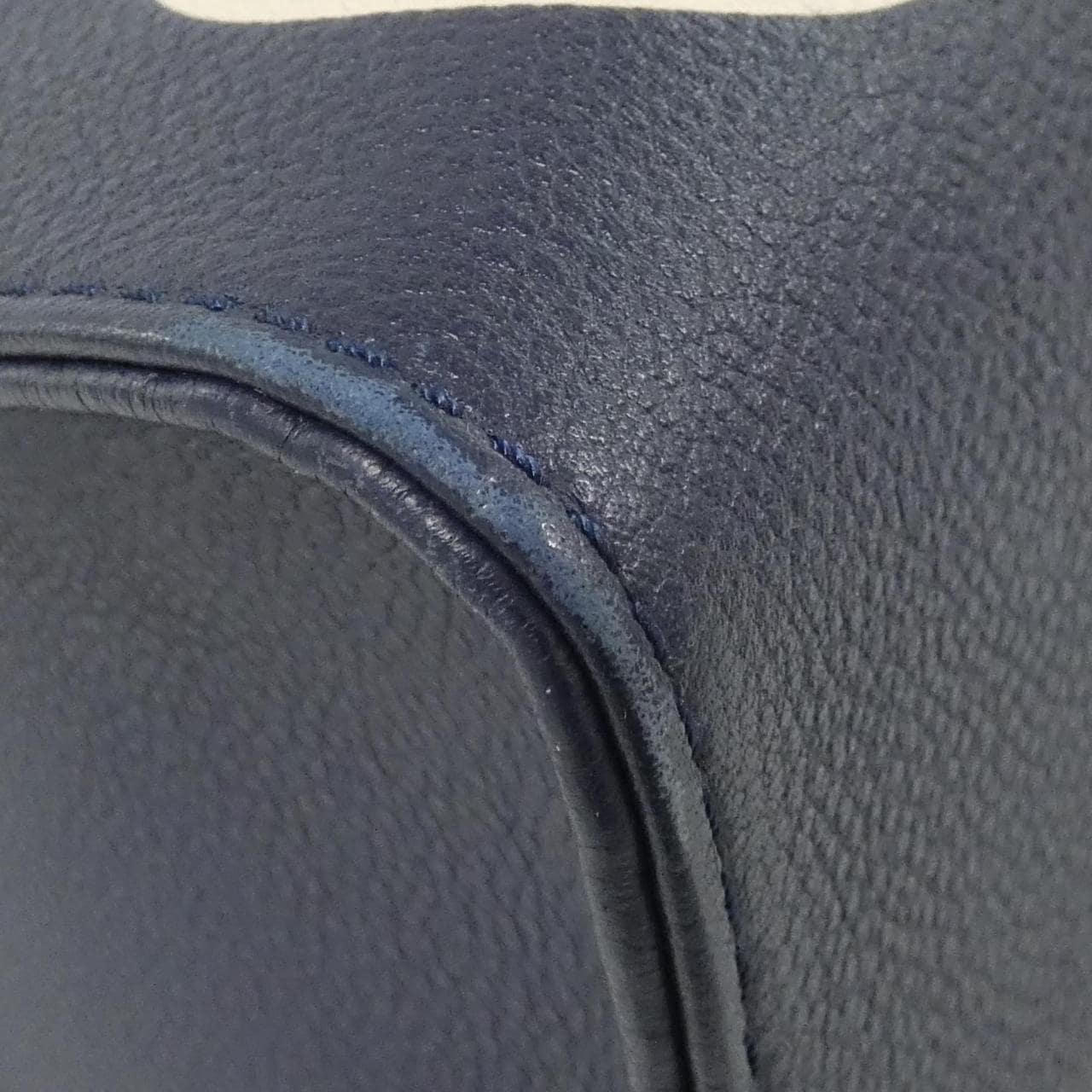 ルイヴィトン バイカラー モノグラム アンプラント オンザゴー MM M47084 バッグ