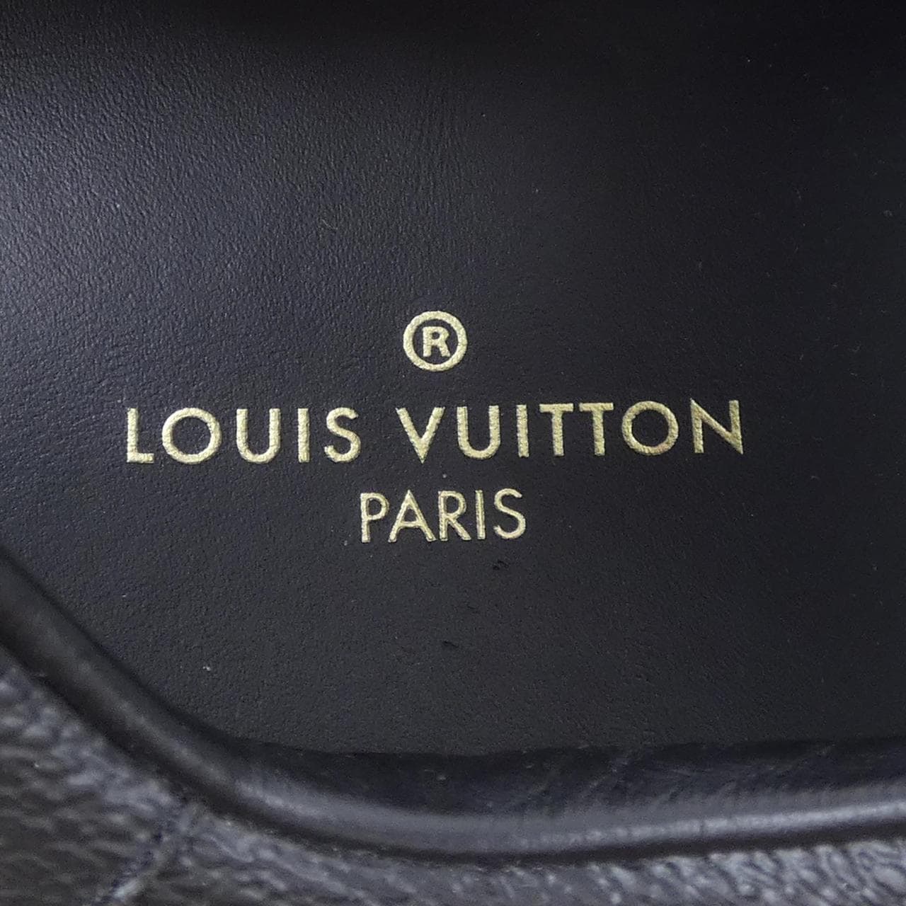 ルイヴィトン LOUIS VUITTON ランアウェイライン スニーカー