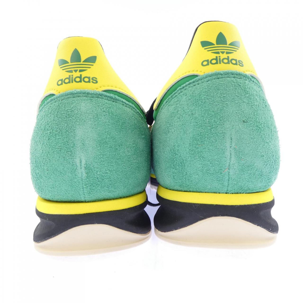 アディダス ADIDAS IG2133 スニーカー