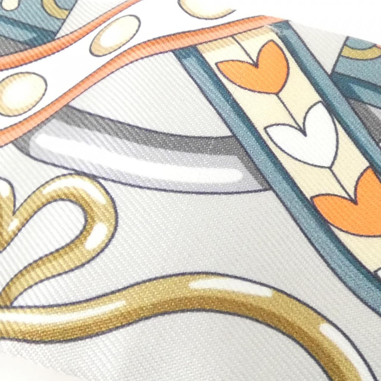 エルメス HARNAIS DE COEUR ツイリー 064090S スカーフ