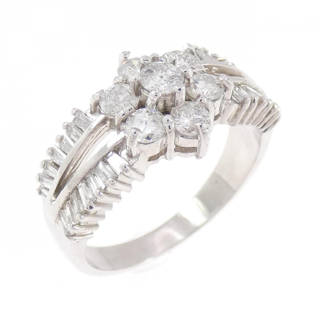 PT900 フラワー ダイヤモンド リング 1.00CT