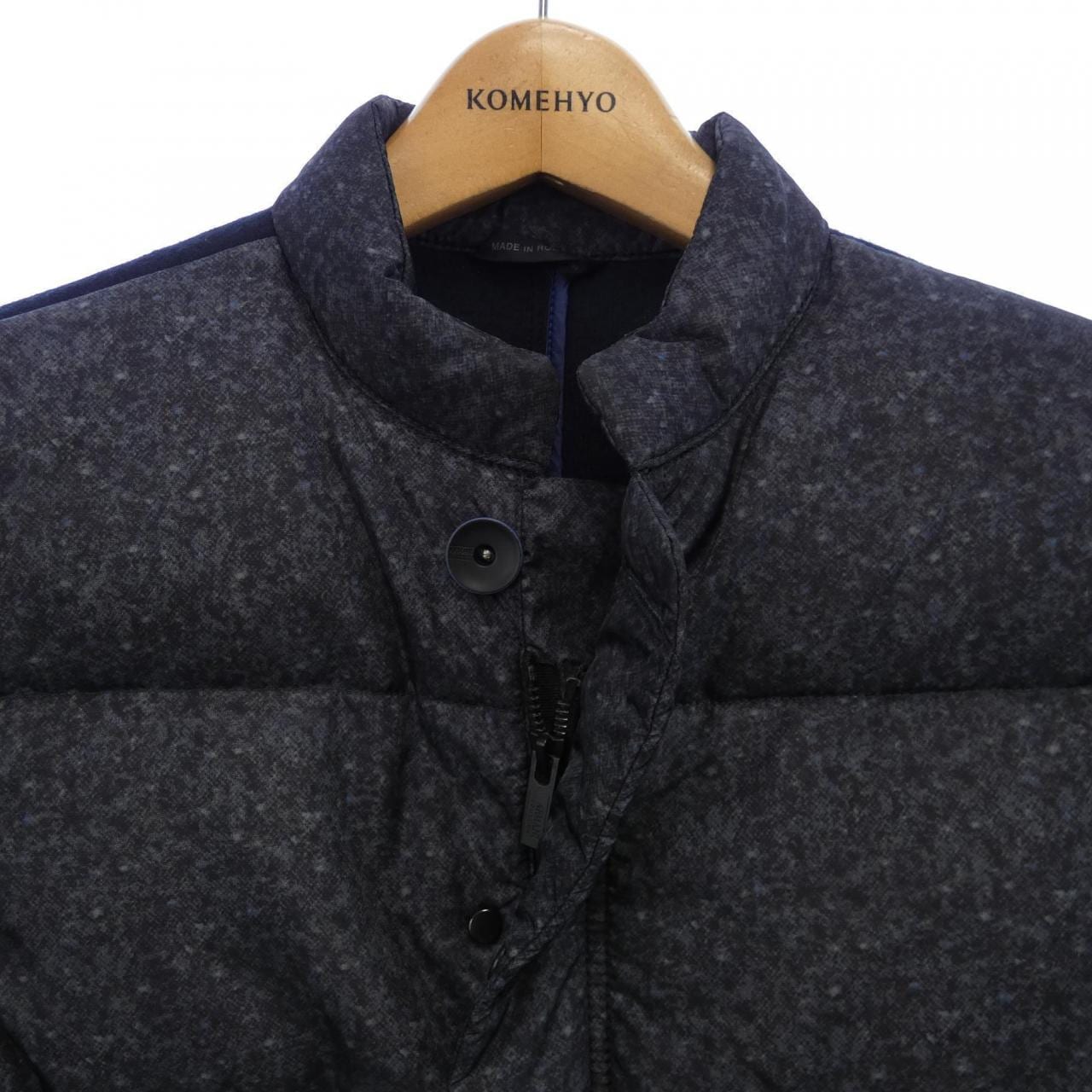 アルマーニコレツィオーニ ARMANI collezioni ダウンジャケット