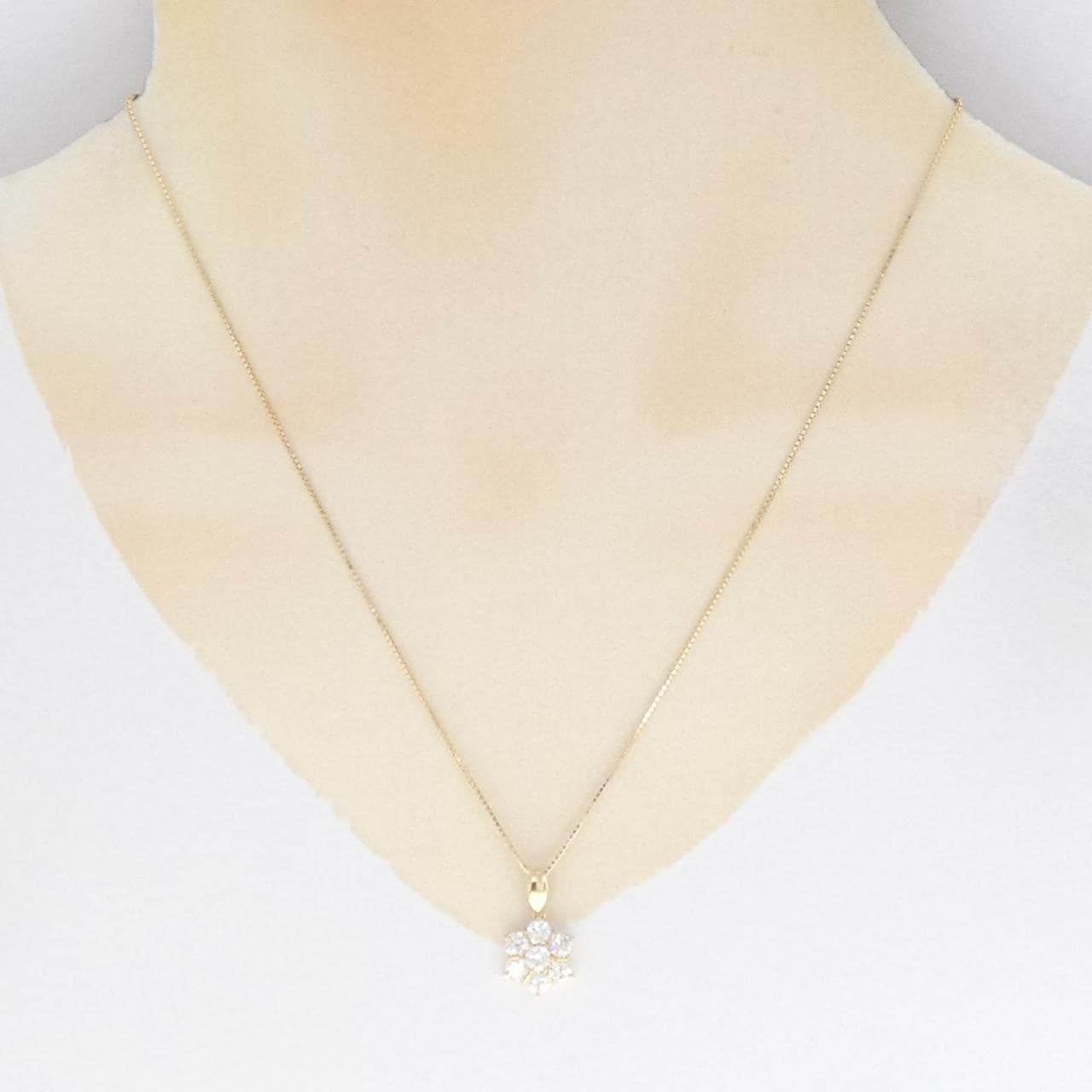 K18YG フラワー ダイヤモンド ネックレス 1.05CT