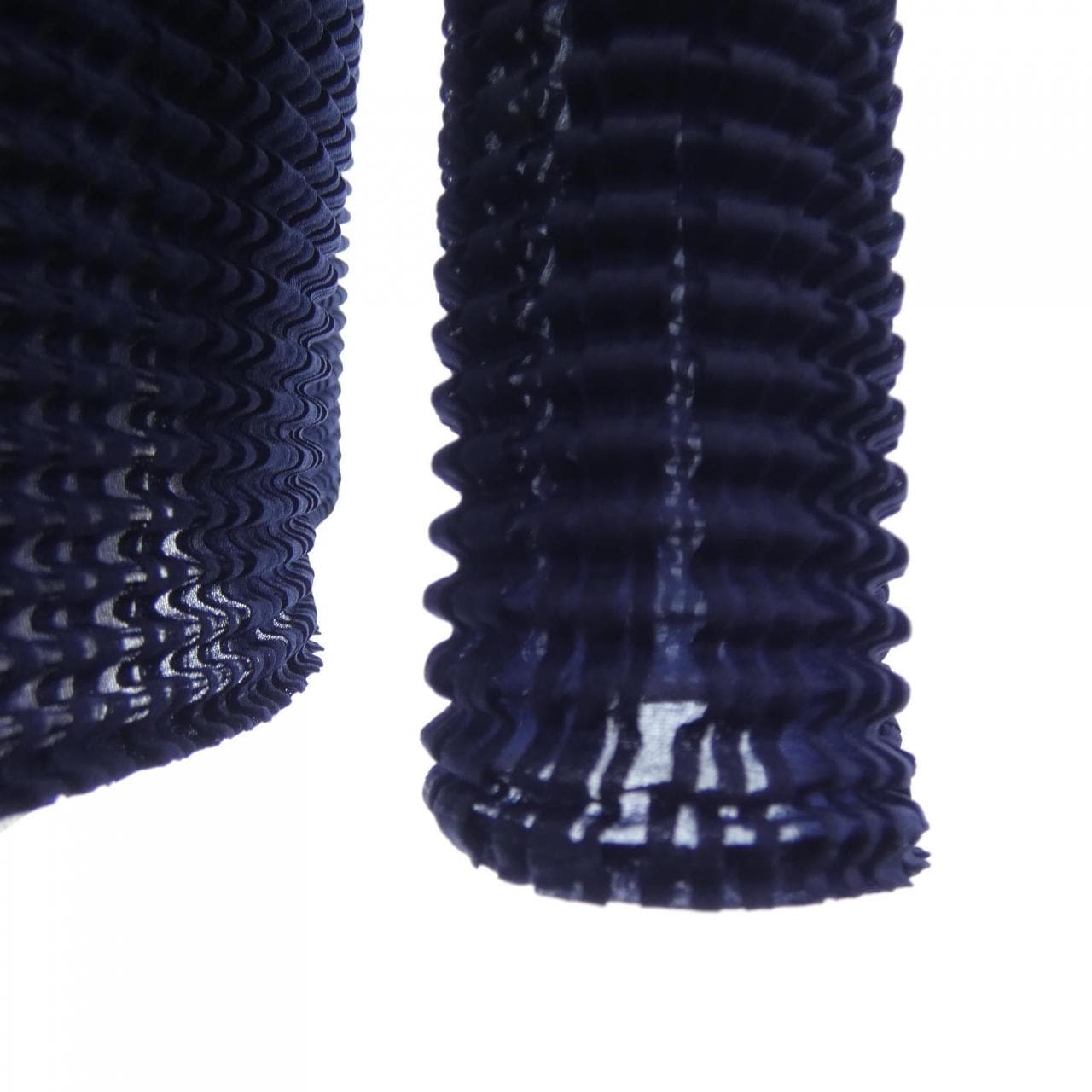 イッセイミヤケ ISSEY MIYAKE IM84FJ625 カーディガン