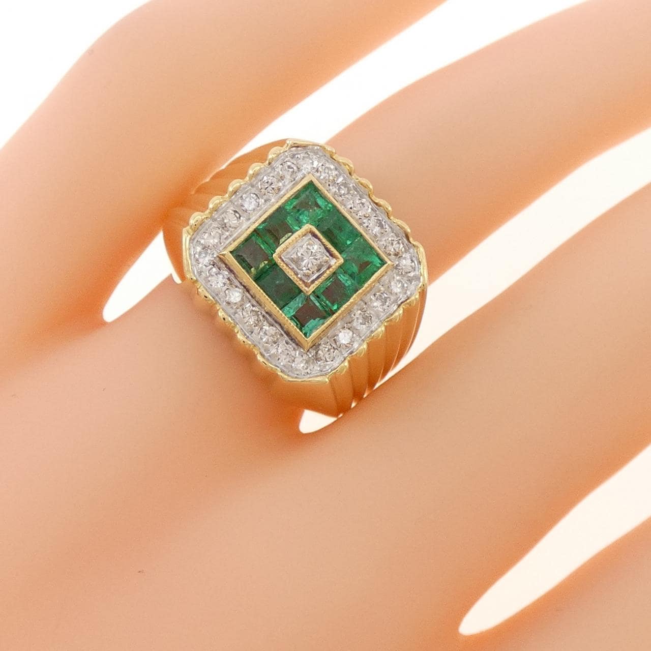 K18YG/K18WG エメラルド リング 0.88CT