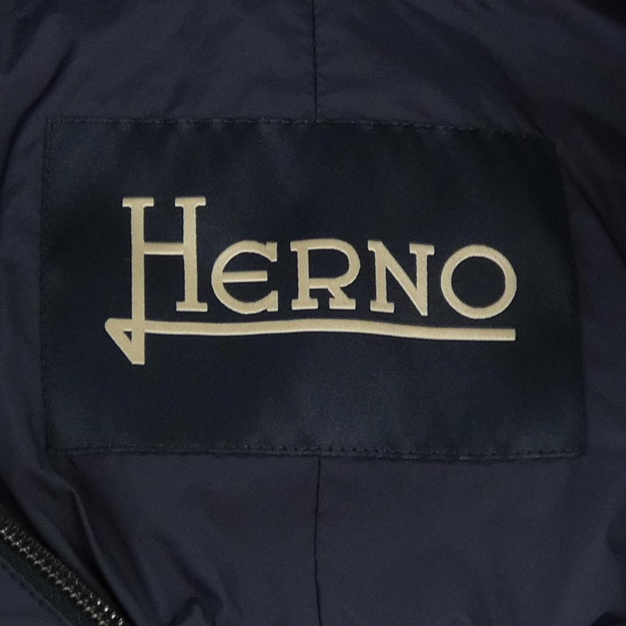 ヘルノ Herno GA000154U ジャケット