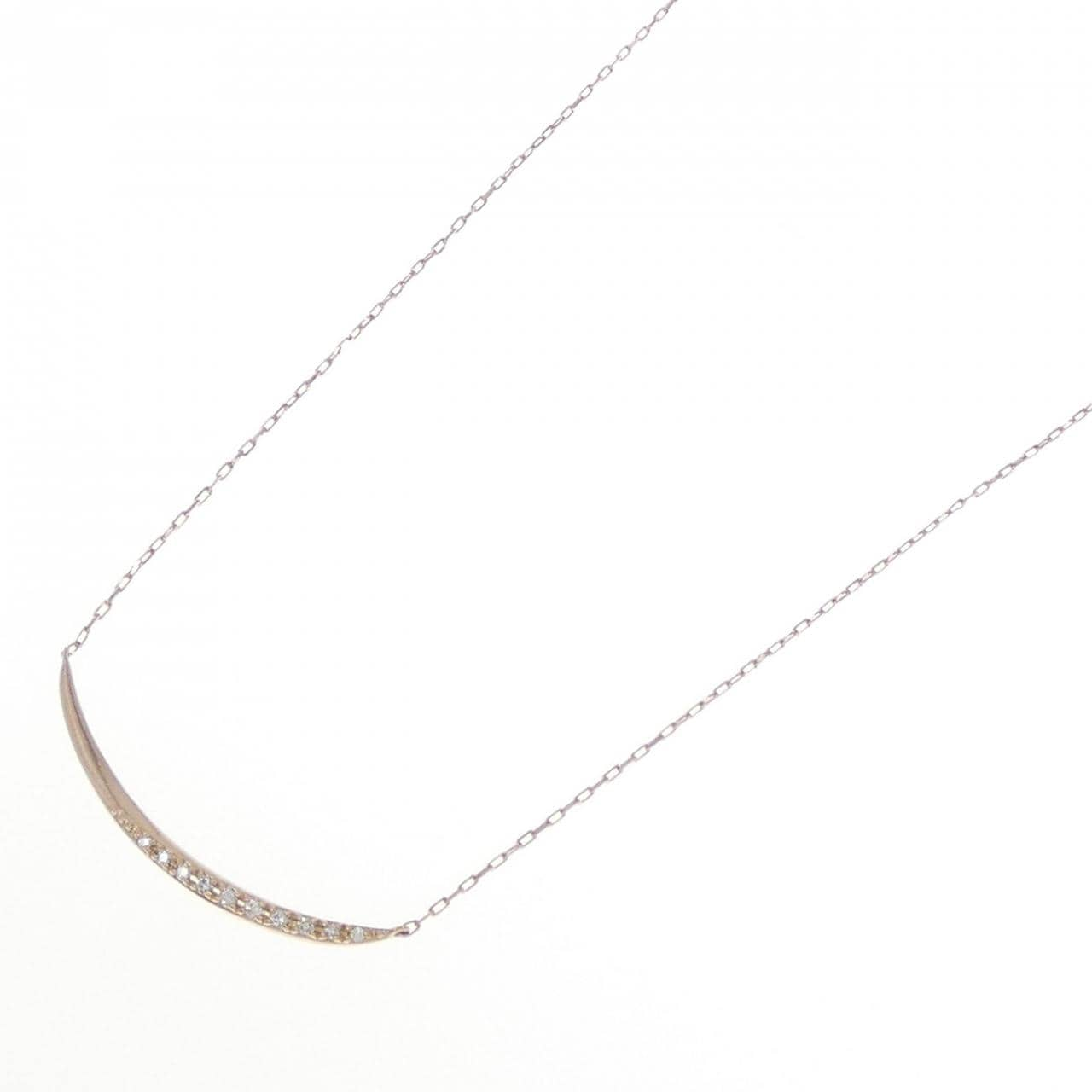 4゜C Diamond necklace