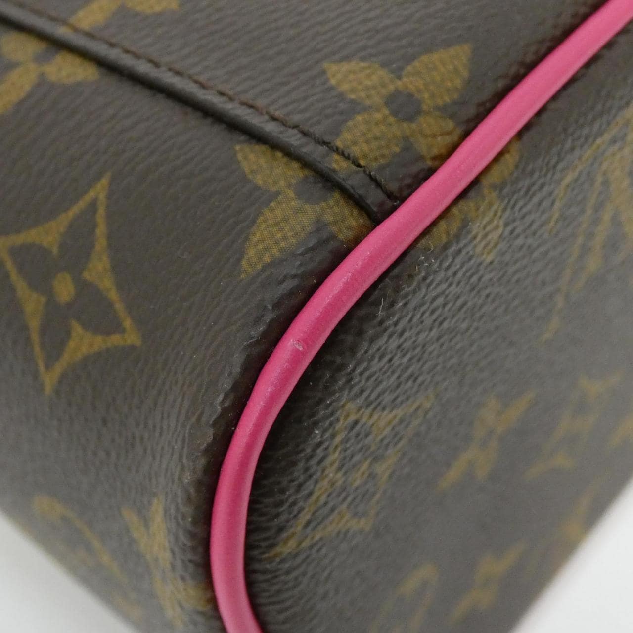 ルイヴィトン モノグラム マカサー(LVカラーマニア) ニース ミニ M46767 バッグ