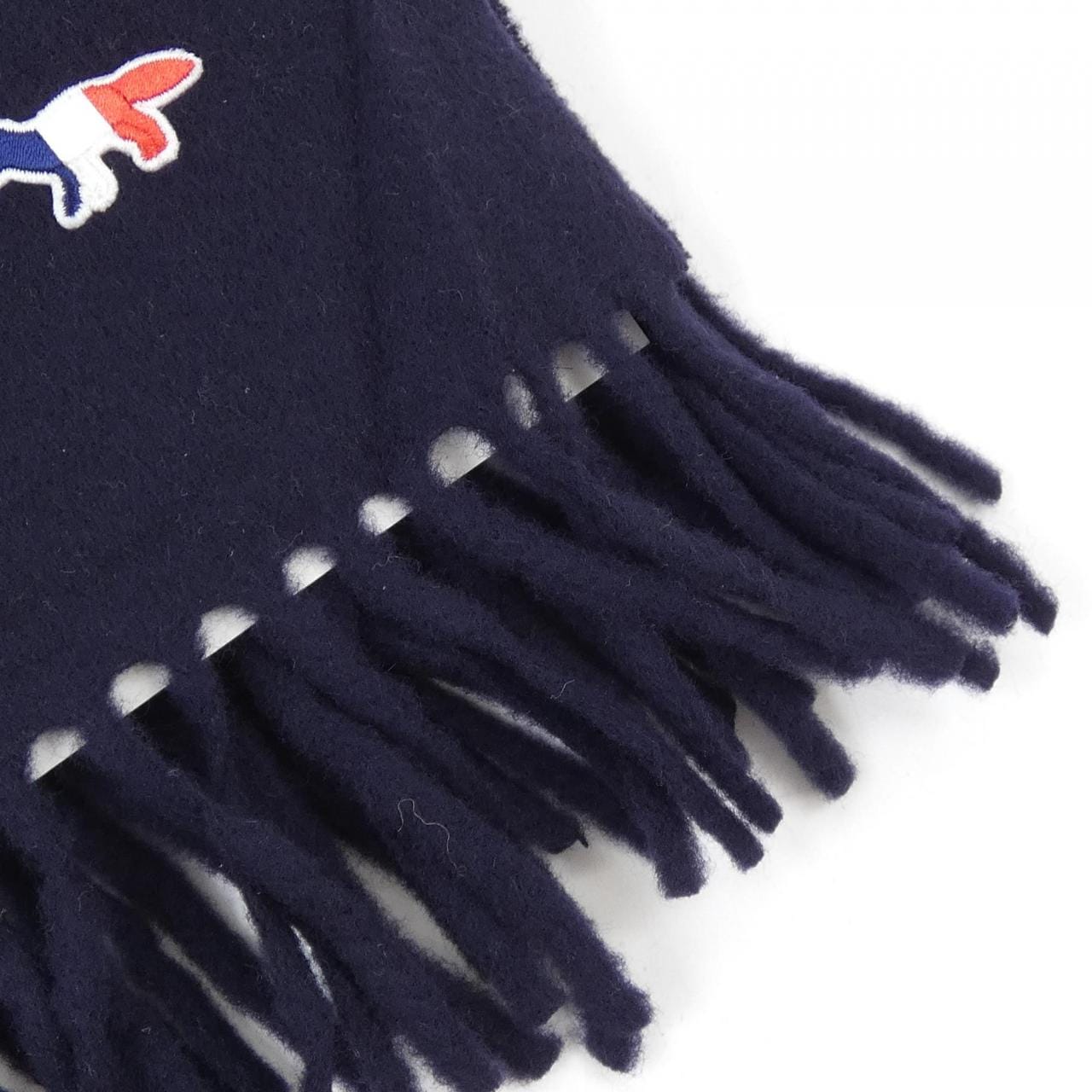 メゾンキツネ MAISON KITSUNE FU6208BT3004 MUFFLER