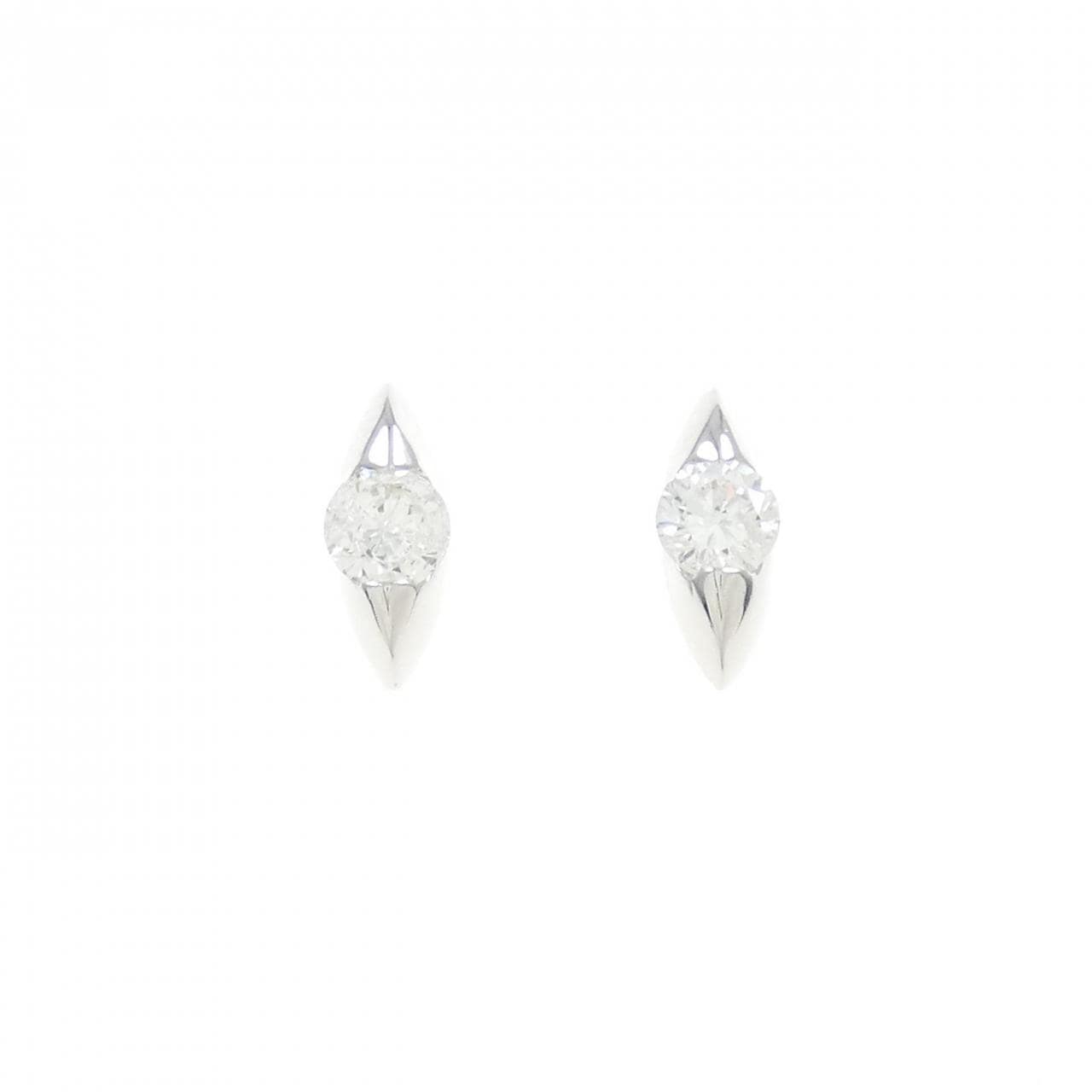 K18WG ダイヤモンド ピアス 0.32CT