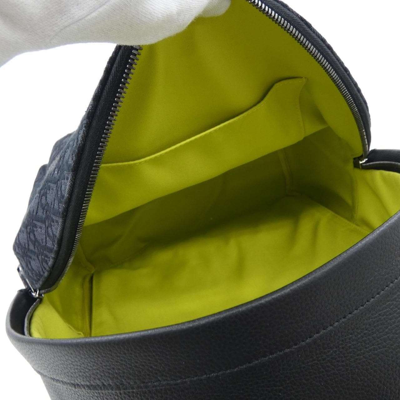 ディオール DIOR KAWS RIDER 2.0 ZIP 1ESBA199OUP BACKPACK