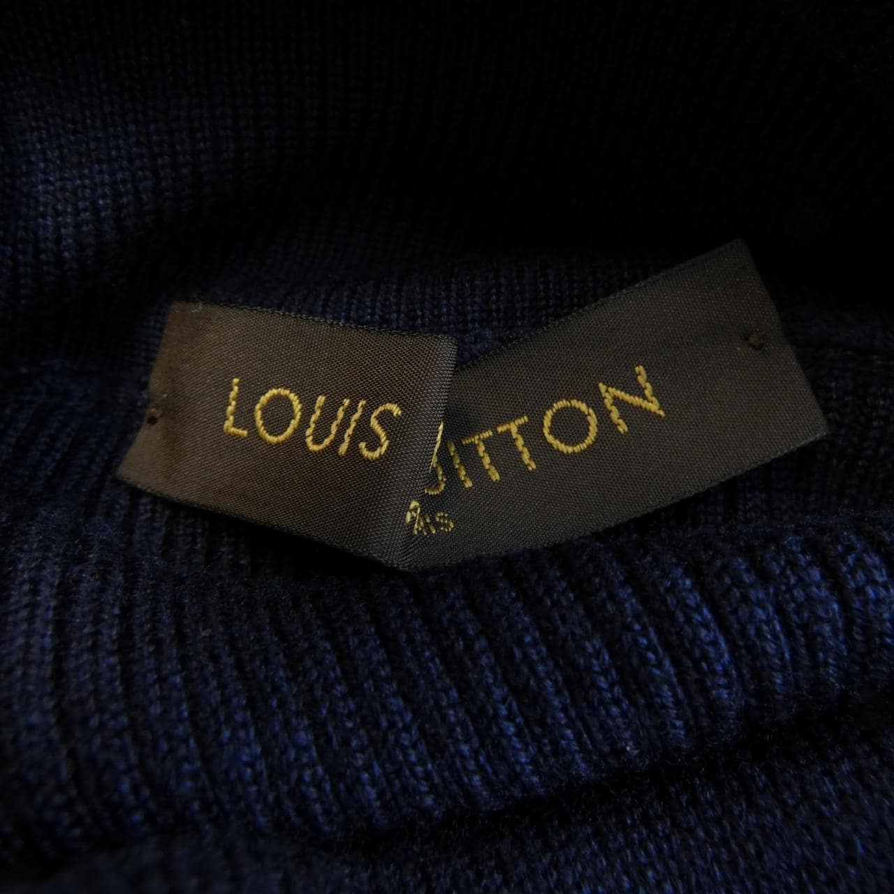 ルイヴィトン LOUIS VUITTON H8N08WF73 ニット